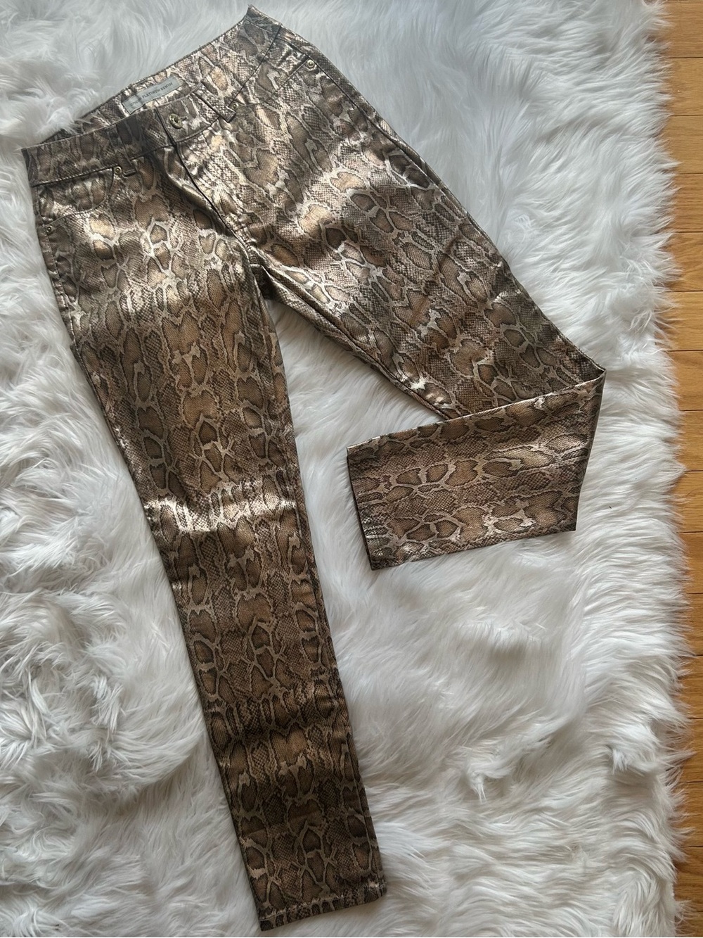 CHICO’S Snakeskin Print Metallic Jeans NWOT